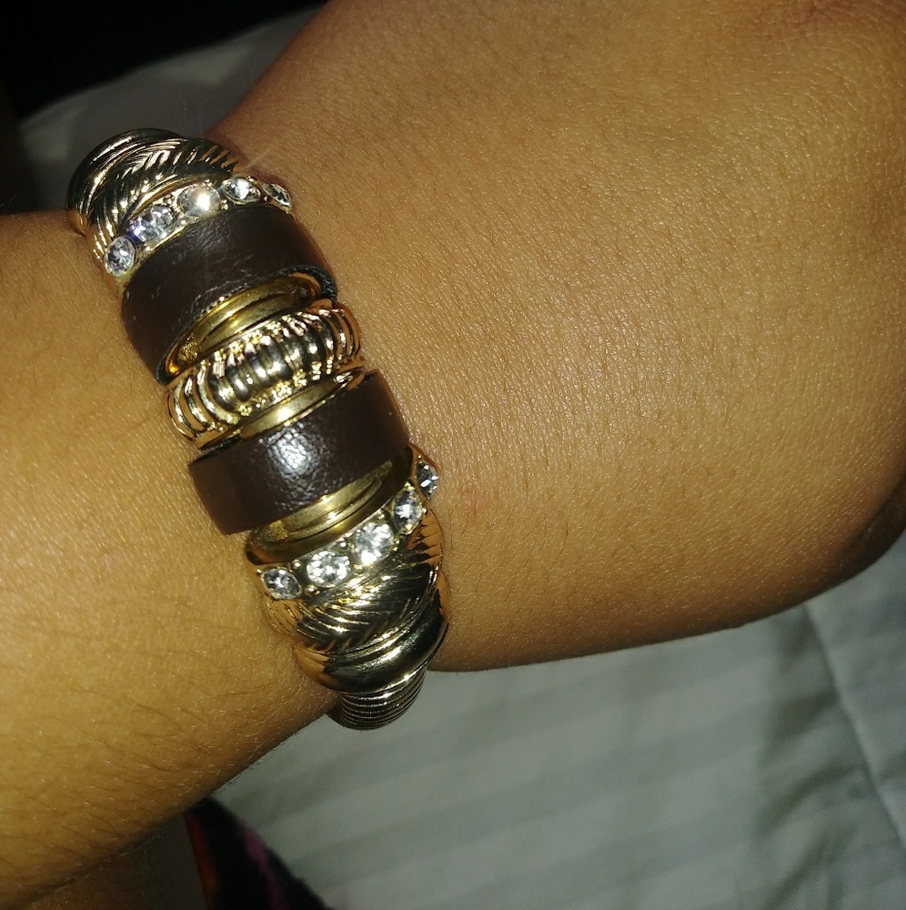 A bracelet